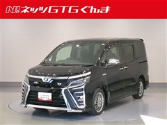 トヨタ　ヴォクシー HEV ZS キラメキ2