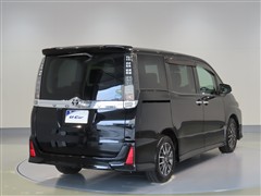 ヴォクシー ZS