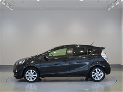 アクア G ブラックソフトレザー