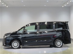 ヴォクシー ZS