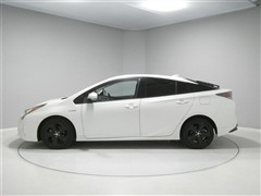 プリウス A ツーリングセレクション