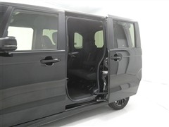 N-BOX カスタム L SB