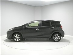 アクア Sスタイルブラック