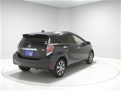 アクア Sスタイルブラック