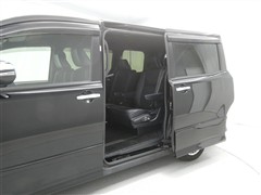 ヴォクシー HV ZSキラメキ3