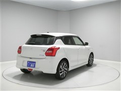 スイフト ハイブリッド RS