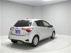 ヴィッツ ハイブリッド F