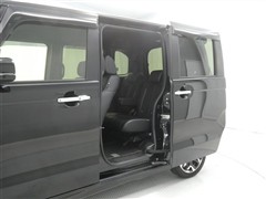 N-BOX カスタムG L ターボ