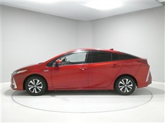 プリウスPHV S
