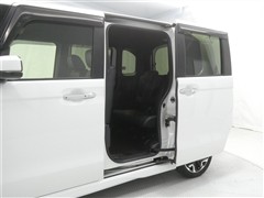 N-BOX カスタムG EX ターボ