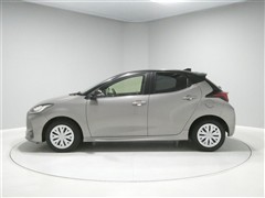 ヤリス ハイブリッド Z