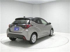 ヤリス ハイブリッド Z