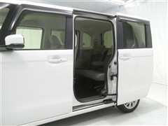 N-BOX G L ターボ HS