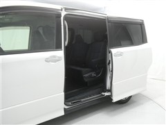 ヴォクシー ZSキラメキ