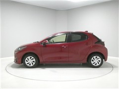 ヤリス ハイブリッド G