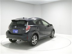 アクア クロスオーバー