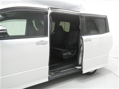 ヴォクシーHV ZSキラメキ2