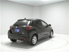 ヤリス ハイブリッド G