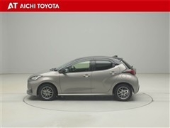 ヤリス ハイブリッド G