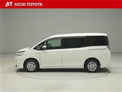 ヴォクシー HV V