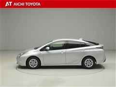 プリウス S セーフティプラス