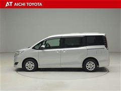 ノア ハイブリッド X