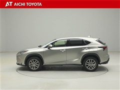 NX200t バージョンL