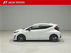 アクア GR スポーツ