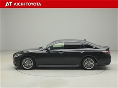 クラウン ハイブリット RS