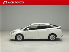 プリウス Sセーフティプラス