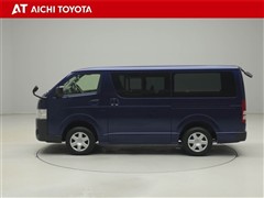 ハイエースバン デラックス