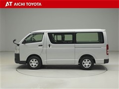 ハイエースバン DX