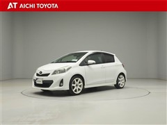 トヨタ ヴィッツ RS