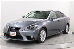 IS300h バージョンL