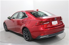 IS300hブラックシークエンス