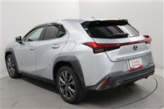 UX250h Fスポーツ