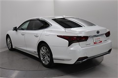 LS500h バージョンL