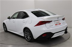 IS200t F スポーツ