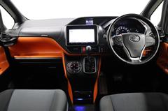 ヴォクシー ZSジョシュセキリフト