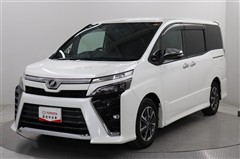 トヨタ　ヴォクシー ZS キラメキ