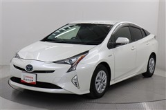 トヨタ プリウス S セーフティプラス