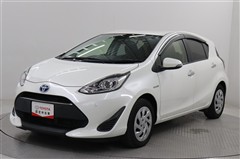 アクア S スタイルブラック