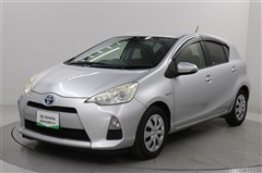 トヨタ アクア S