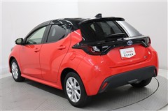 ヤリス ハイブリッド G