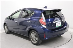 アクア S スタイルブラック