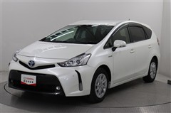 プリウスアルファ S