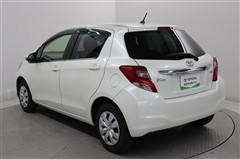 ヴィッツ ジュエラ