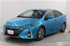 トヨタ プリウスPHV A