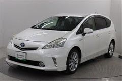 トヨタ プリウスアルファ S ツーリングセレ