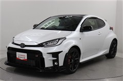 GRヤリス RZ ハイパフォーマンス
